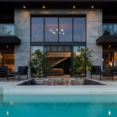 Soho 4*